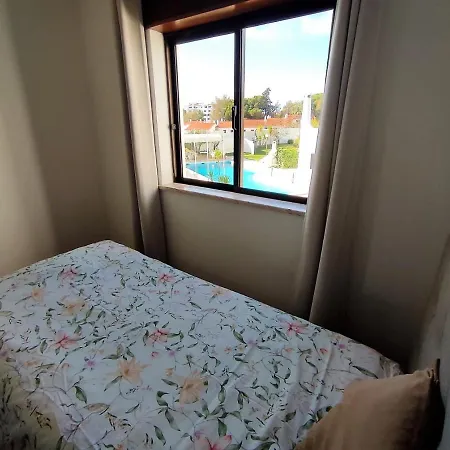Appartement V2 Pedro - By Bedzy