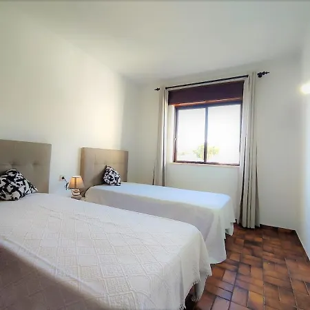 V2 Pedro - By Bedzy Apartment Albufeira